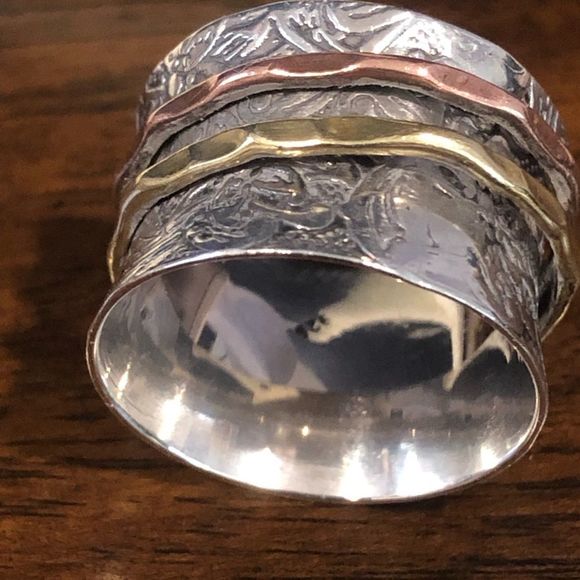 Tricolor Engraved Sterling Silver Spinner Ring - Picture 5 of 6